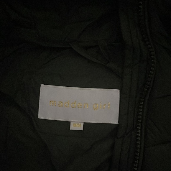 (NWT) Madden Girl Women's Hooded Packable Puffer Jacket in Black, Medium - Picture 12 of 13